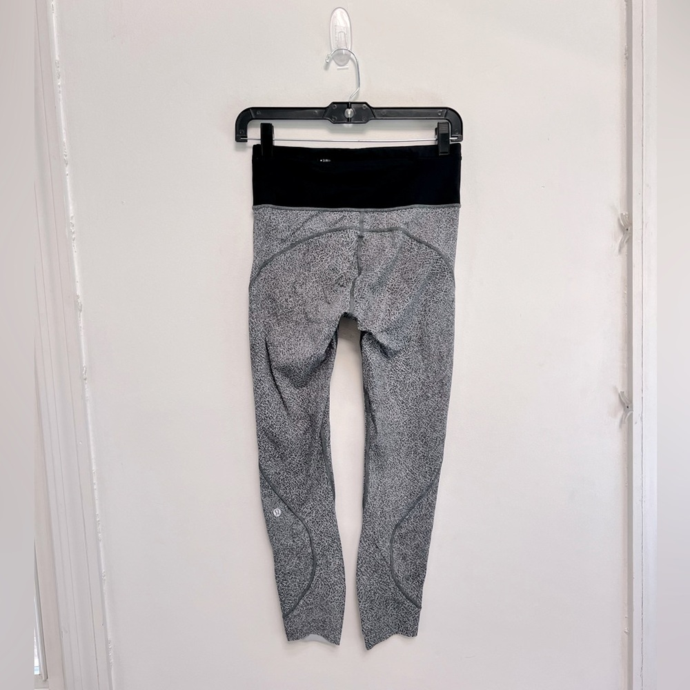 Lululemon Run The Day 7/8 Tight (25")